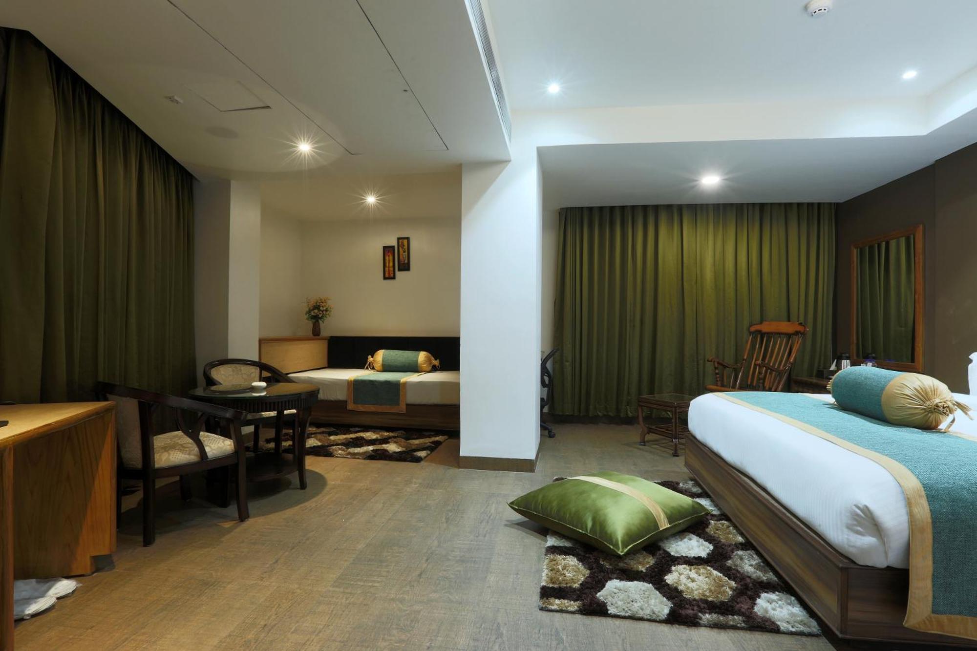 Hotel Prithvi Palace Igi Airport Delhi Yeni Delhi Dış mekan fotoğraf