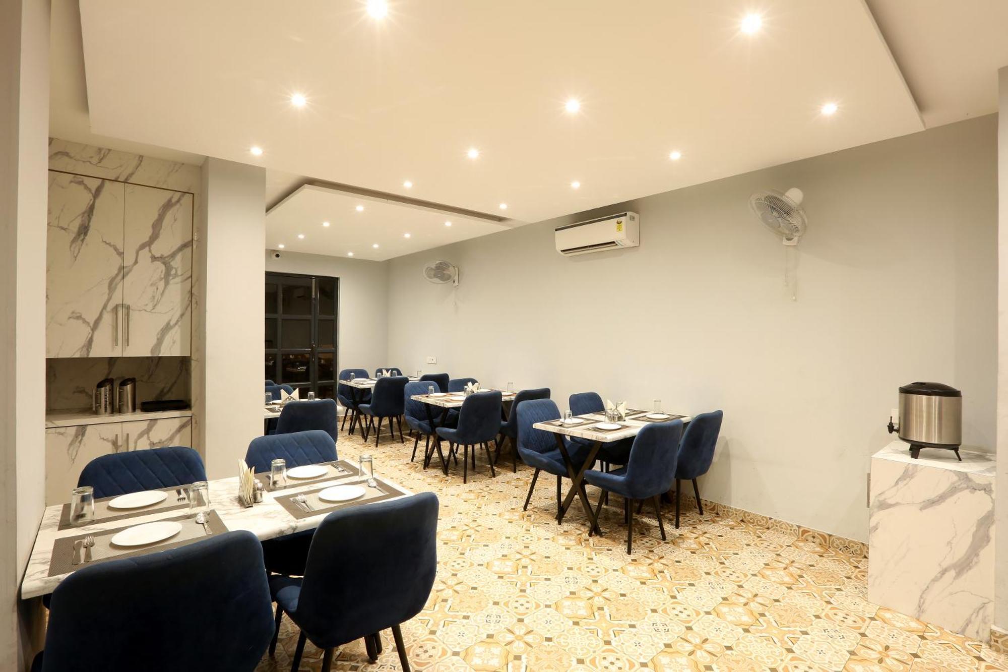 Hotel Prithvi Palace Igi Airport Delhi Yeni Delhi Dış mekan fotoğraf