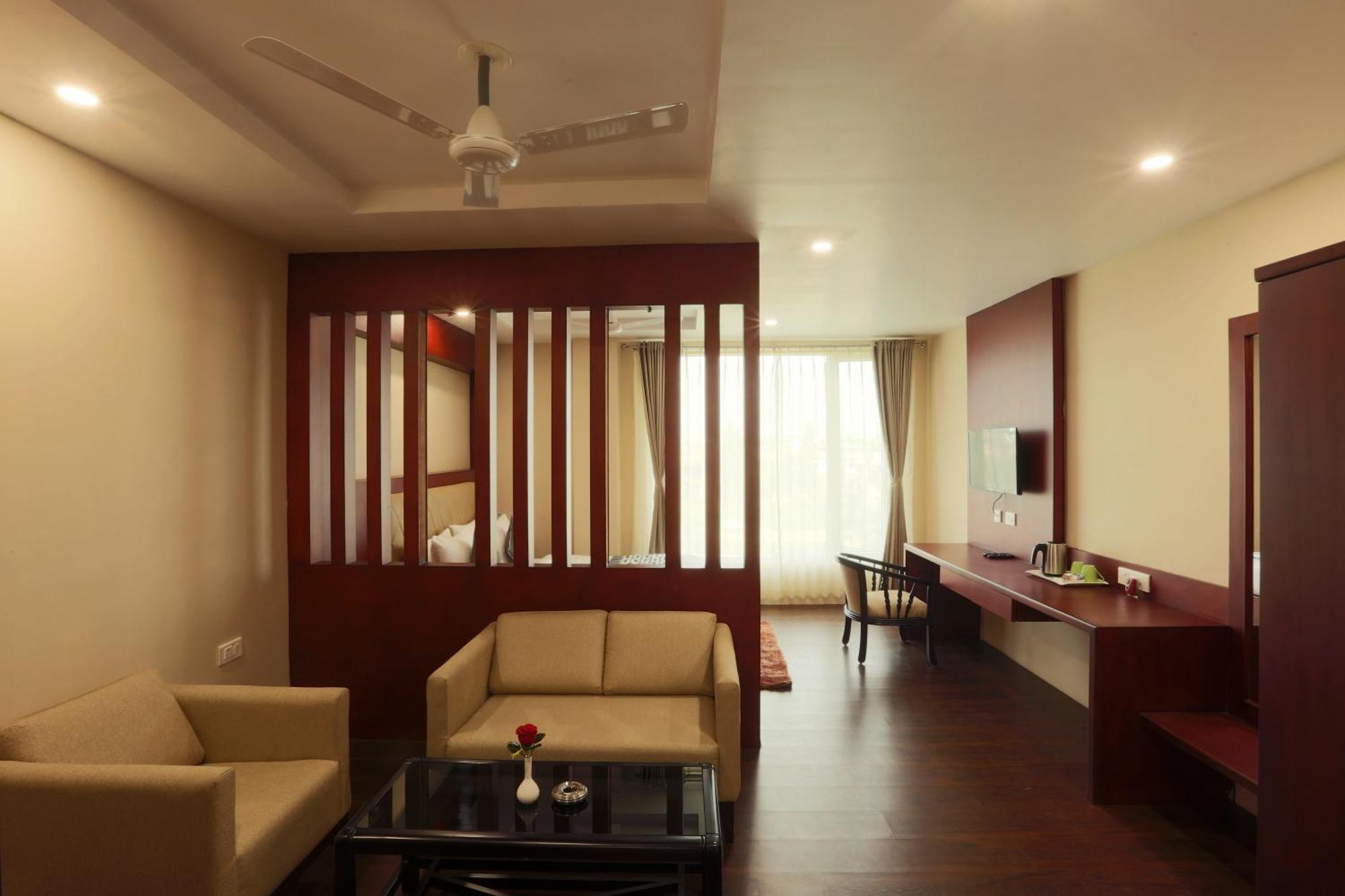 Hotel Prithvi Palace Igi Airport Delhi Yeni Delhi Dış mekan fotoğraf